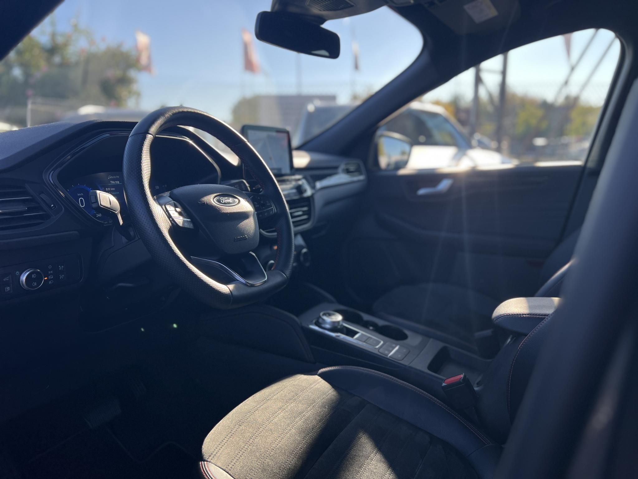 FORD KUGA 2.5 PHEV ST-Line CVT 109e km. 70 km elektromos hatótáv. CARPLAY!