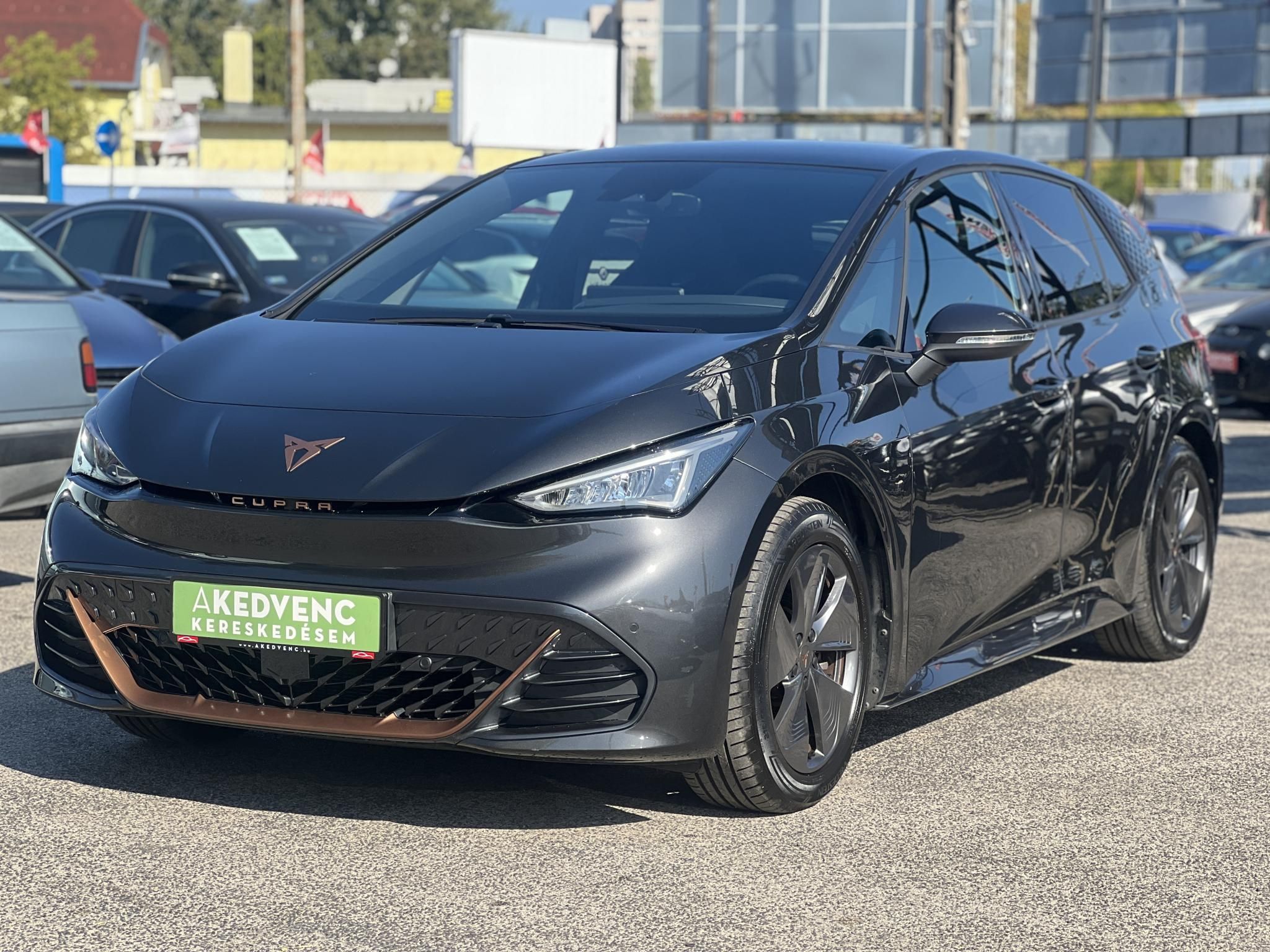 CUPRA BORN 58 kWh 64e km