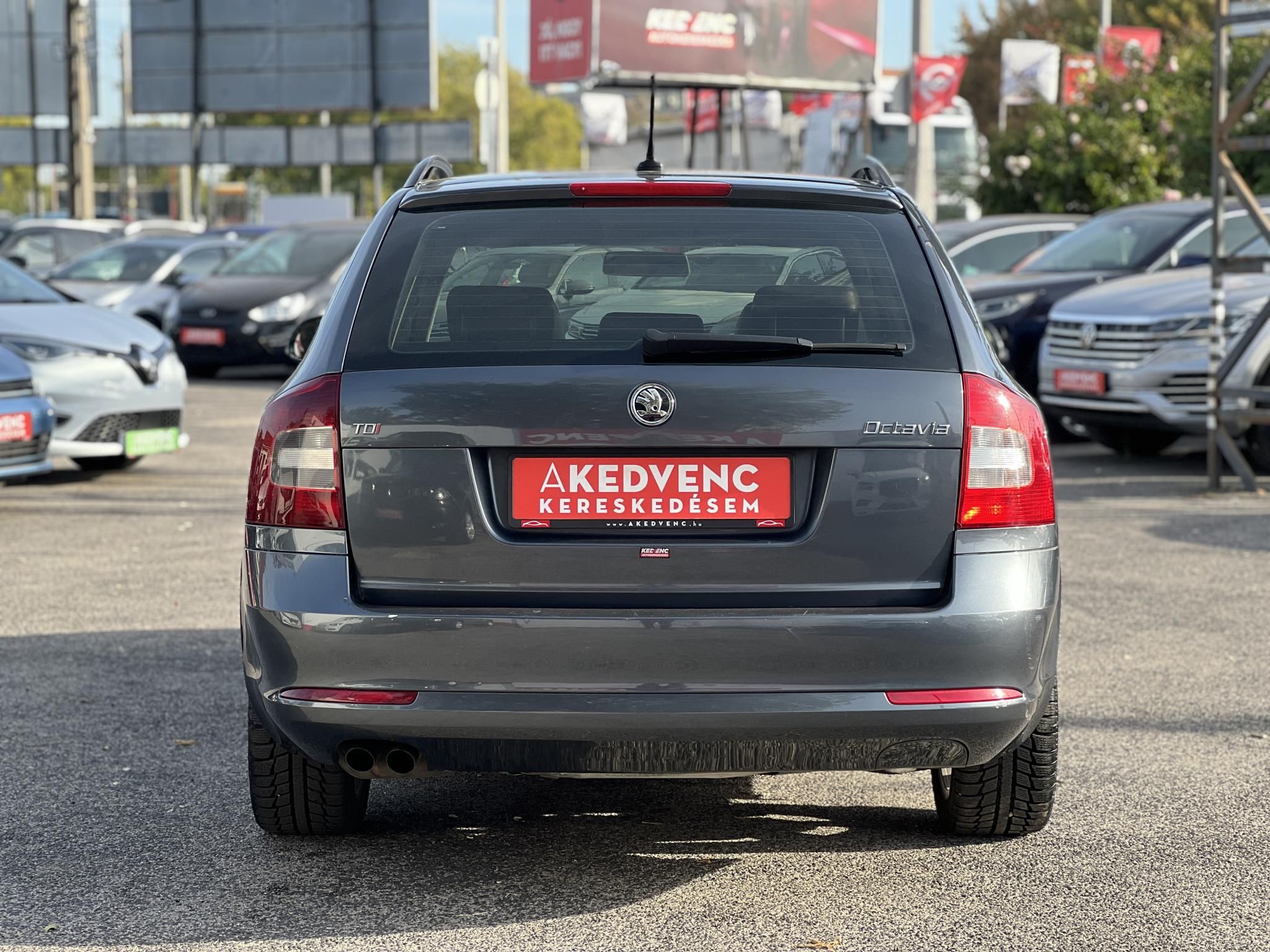 SKODA OCTAVIA Combi 2.0 CR TDI Ambiente