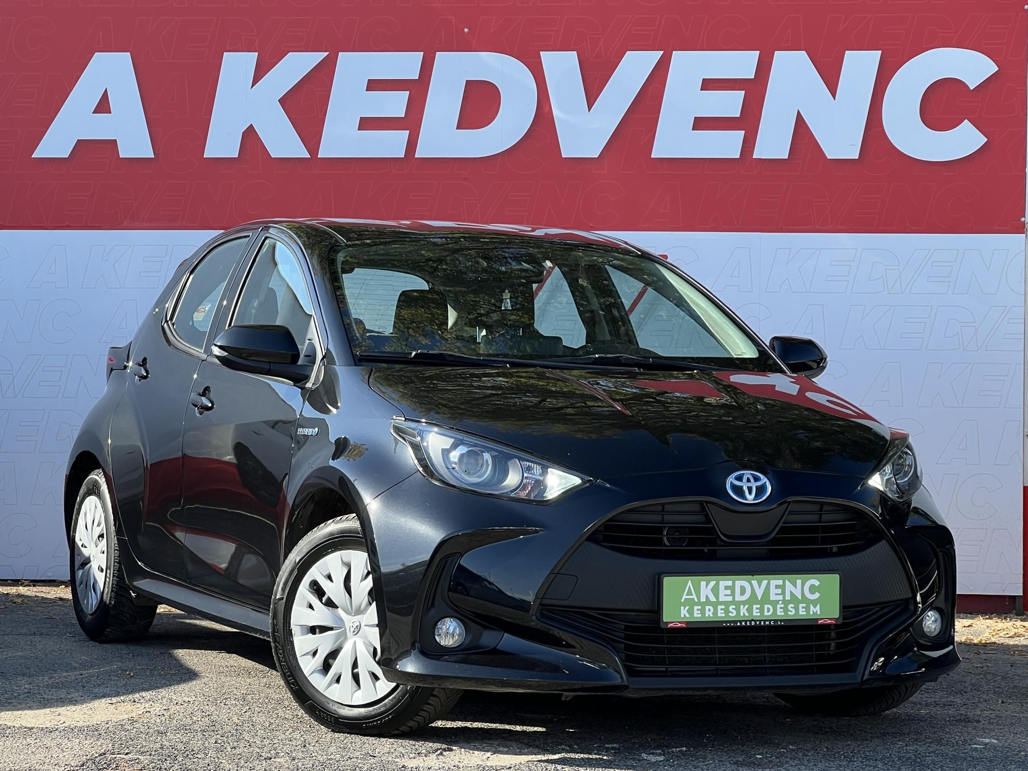 TOYOTA YARIS 1.5 Hybrid Comfort Style e-CVT