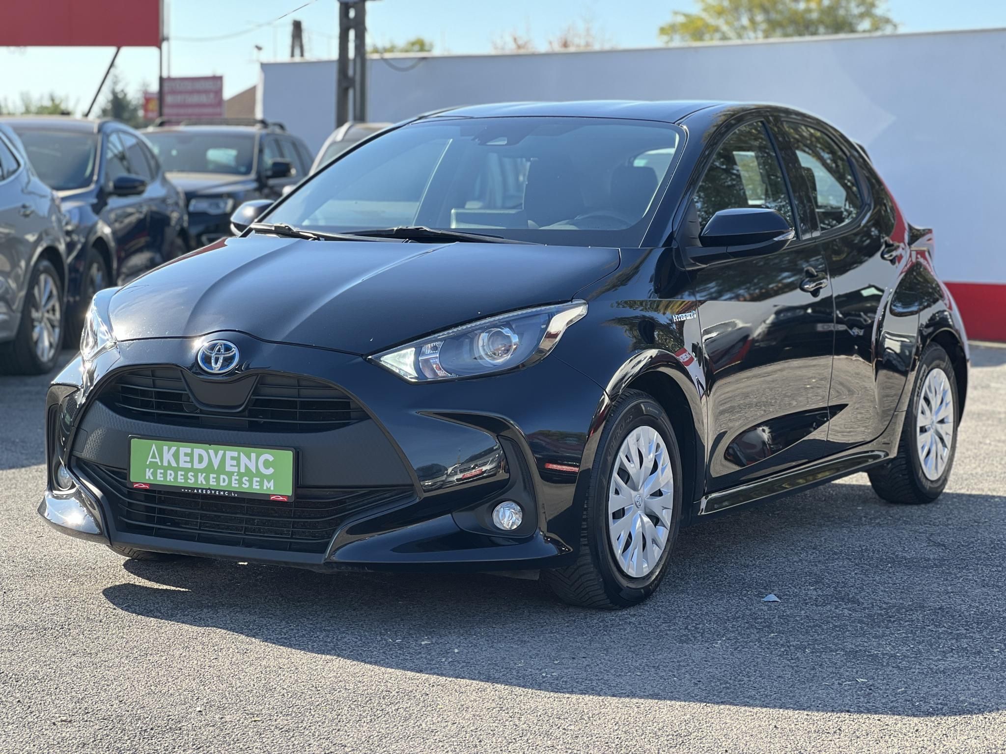 TOYOTA YARIS 1.5 Hybrid Comfort Style e-CVT