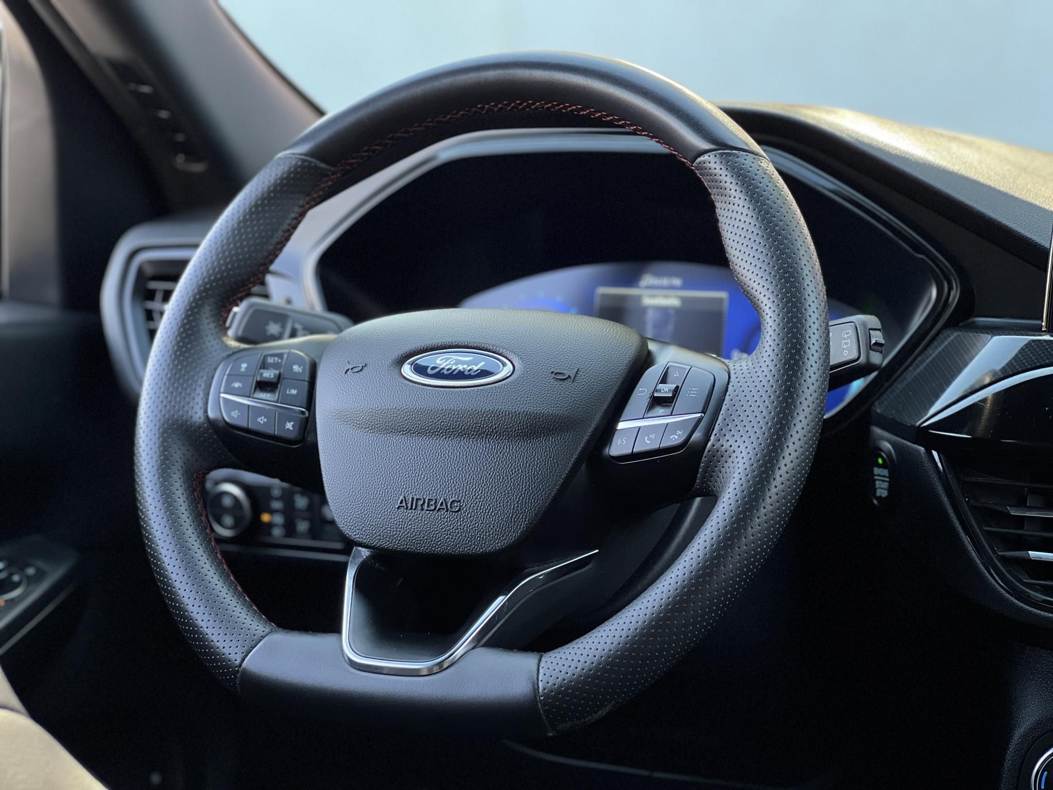 FORD KUGA 2.5 PHEV ST-Line X CVT 72e km. 70 kilométer hatótáv. Carplay!