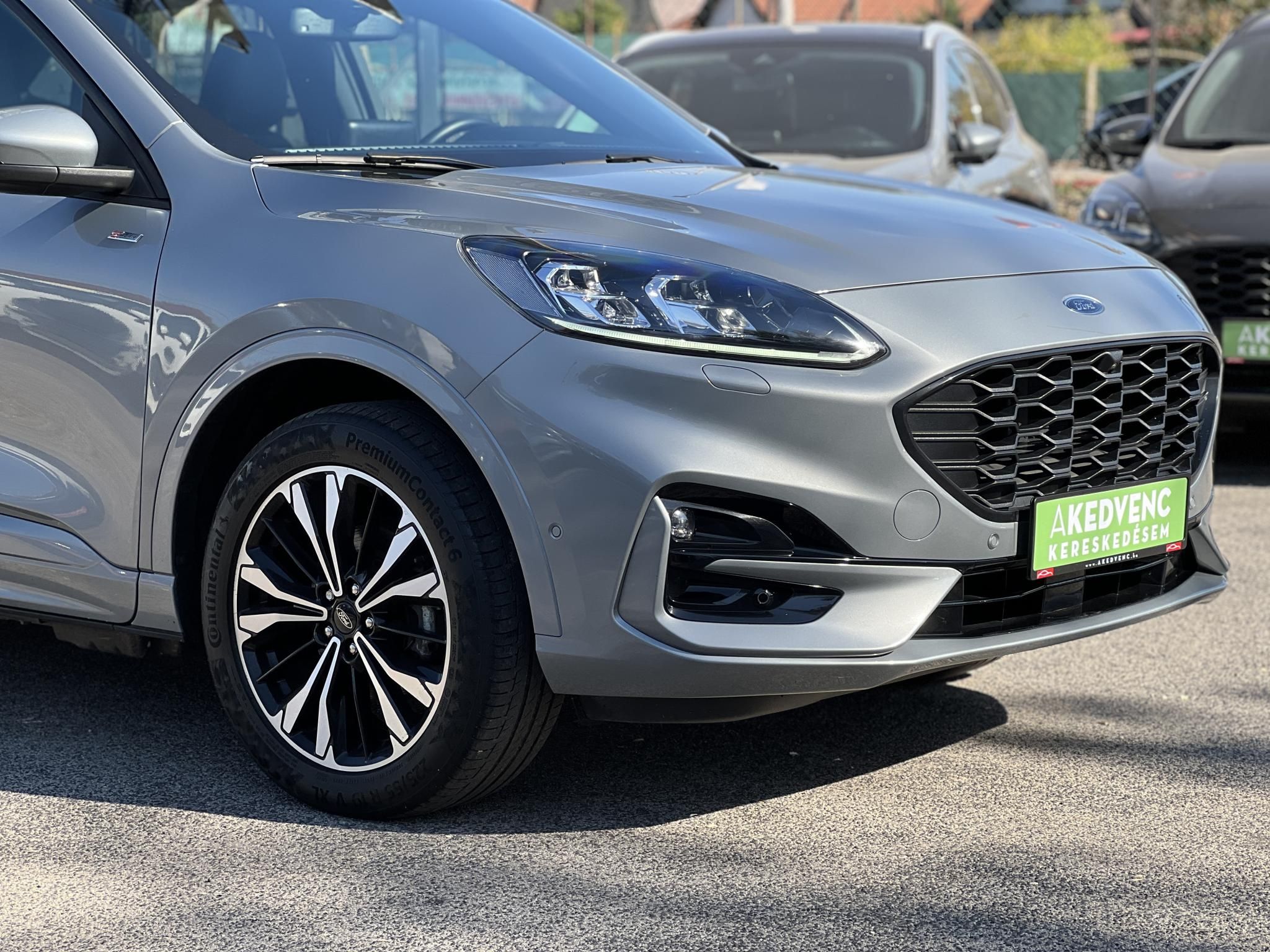 FORD KUGA 2.5 PHEV ST-Line X CVT 72e km. 70 kilométer hatótáv. Carplay!