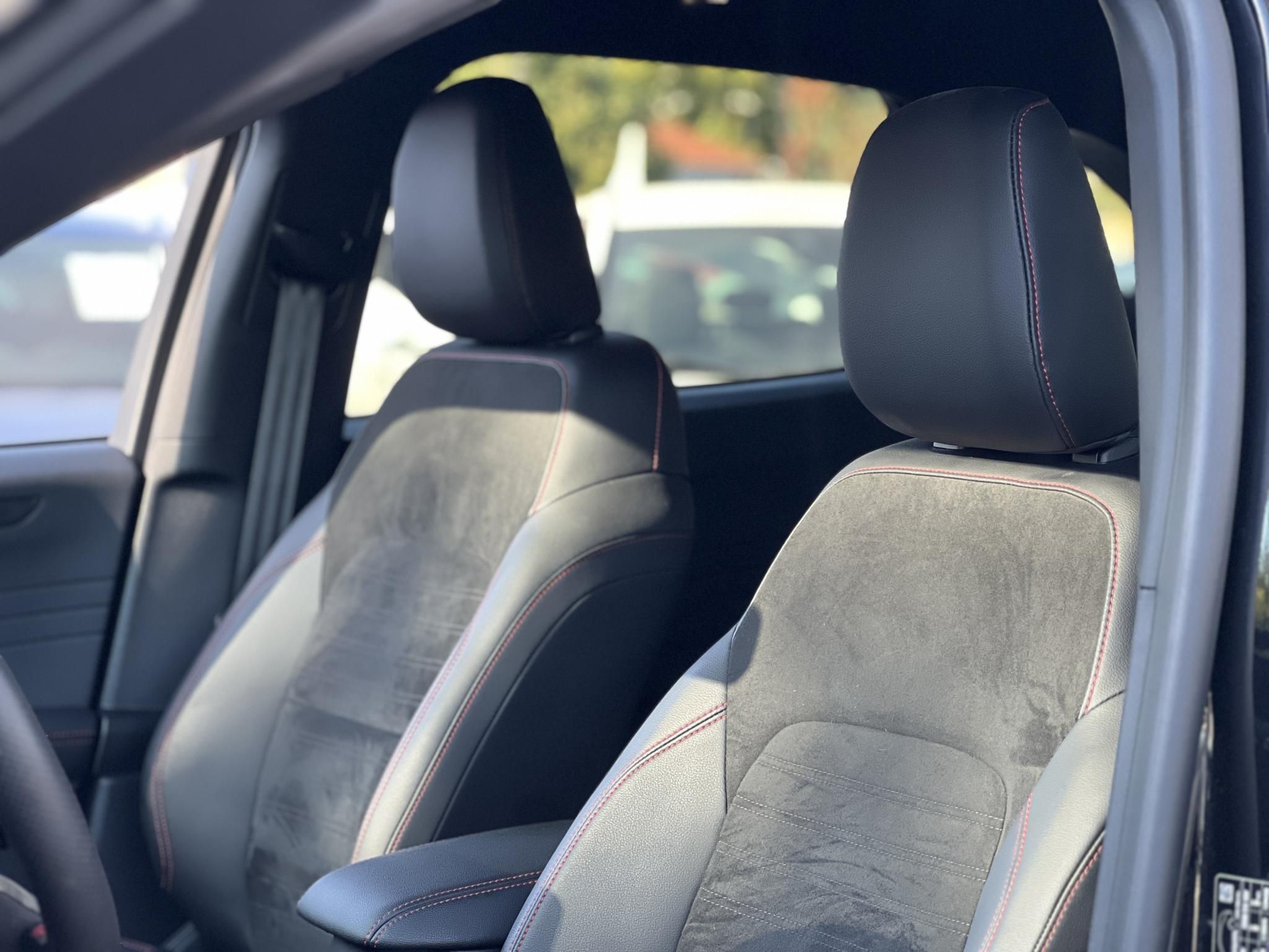 FORD KUGA 2.5 PHEV ST-Line X CVT 64e km. 70 kilométer hatótáv. Carplay!
