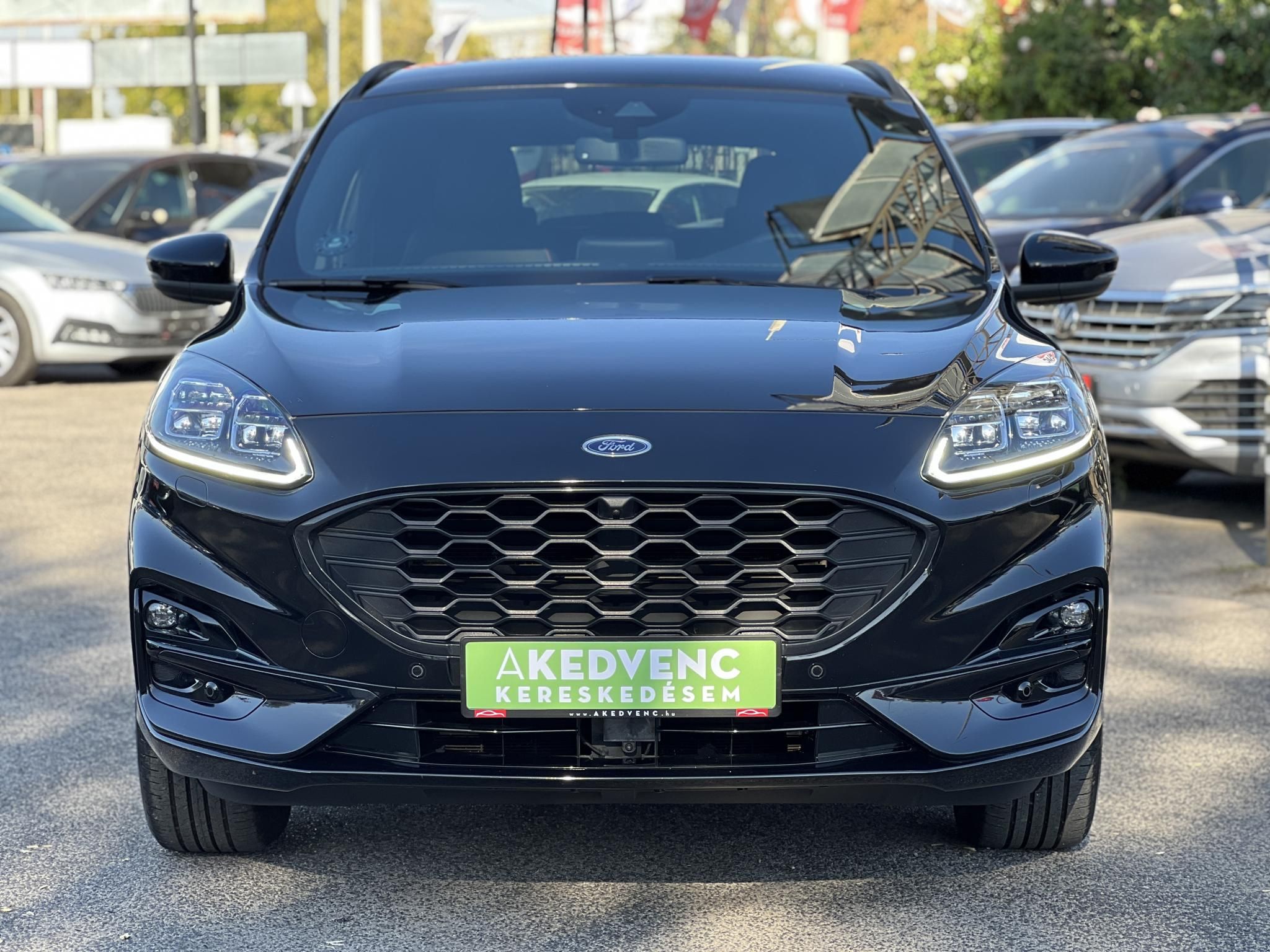 FORD KUGA 2.5 PHEV ST-Line X CVT 64e km. 70 kilométer hatótáv. Carplay!