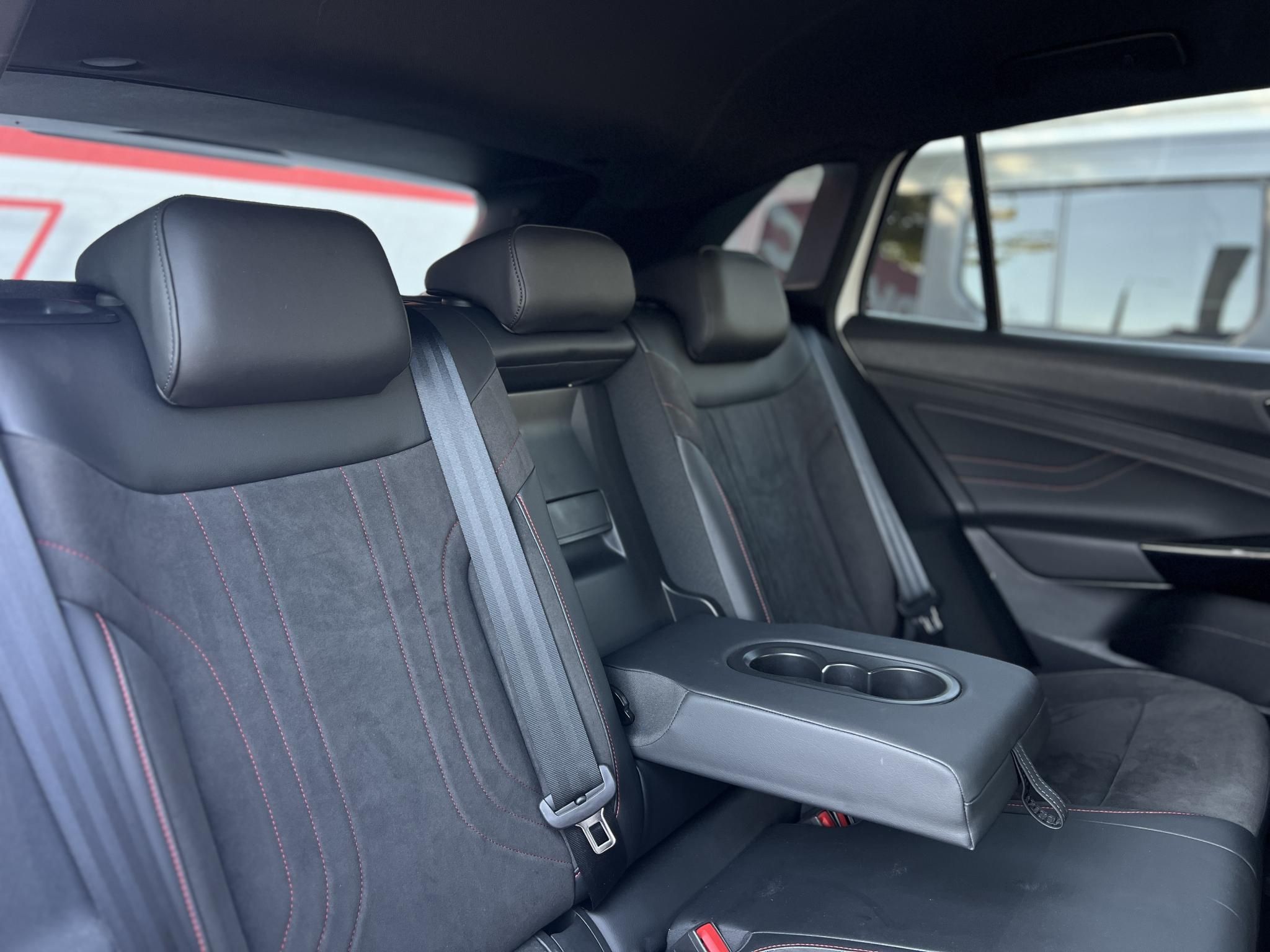 VOLKSWAGEN ID.4 GTX 4Motion 77kWh. 450 km hatótáv. masszázsülés. CarPlay