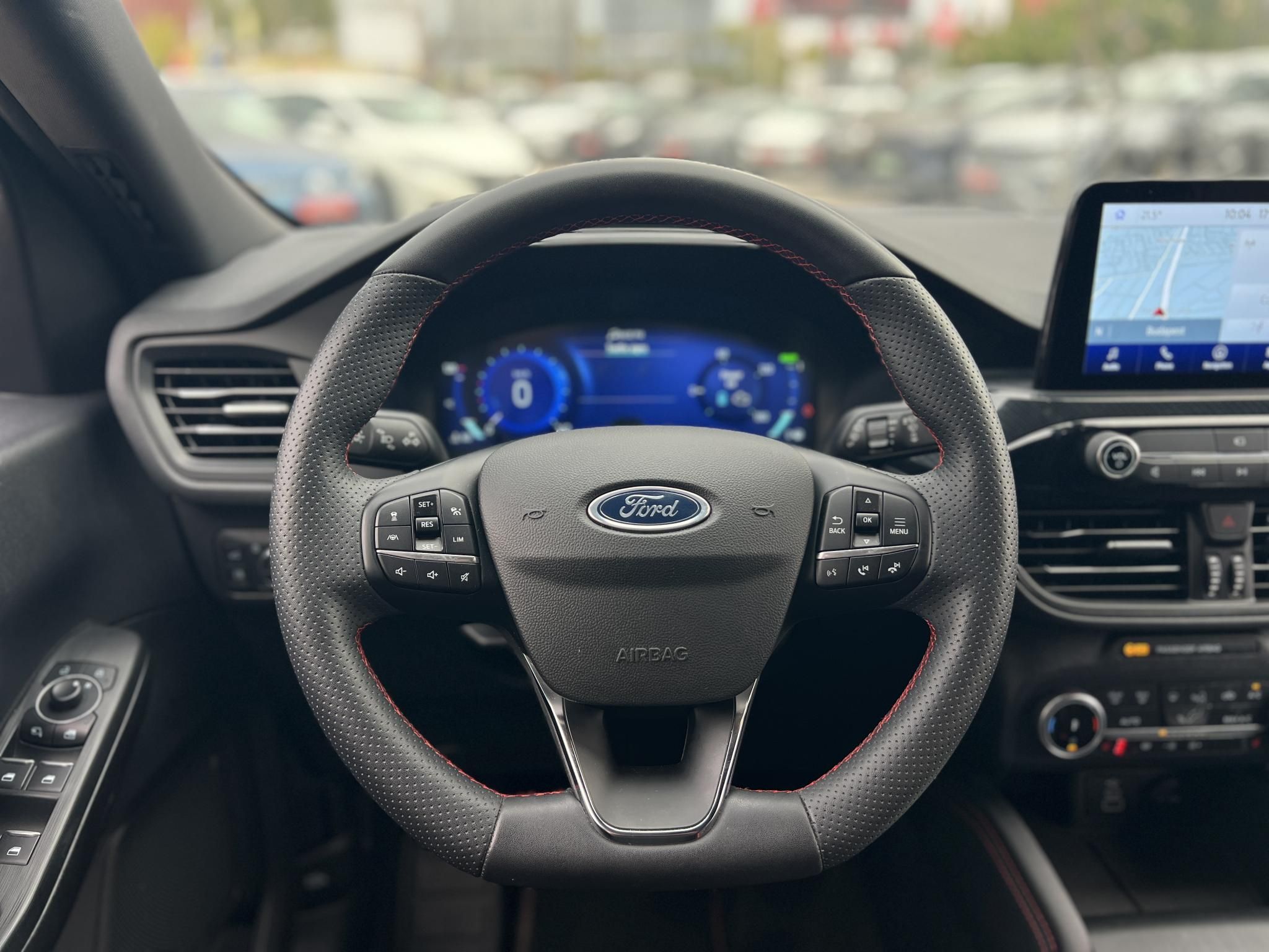 FORD KUGA 2.5 PHEV ST-Line X CVT 91e km