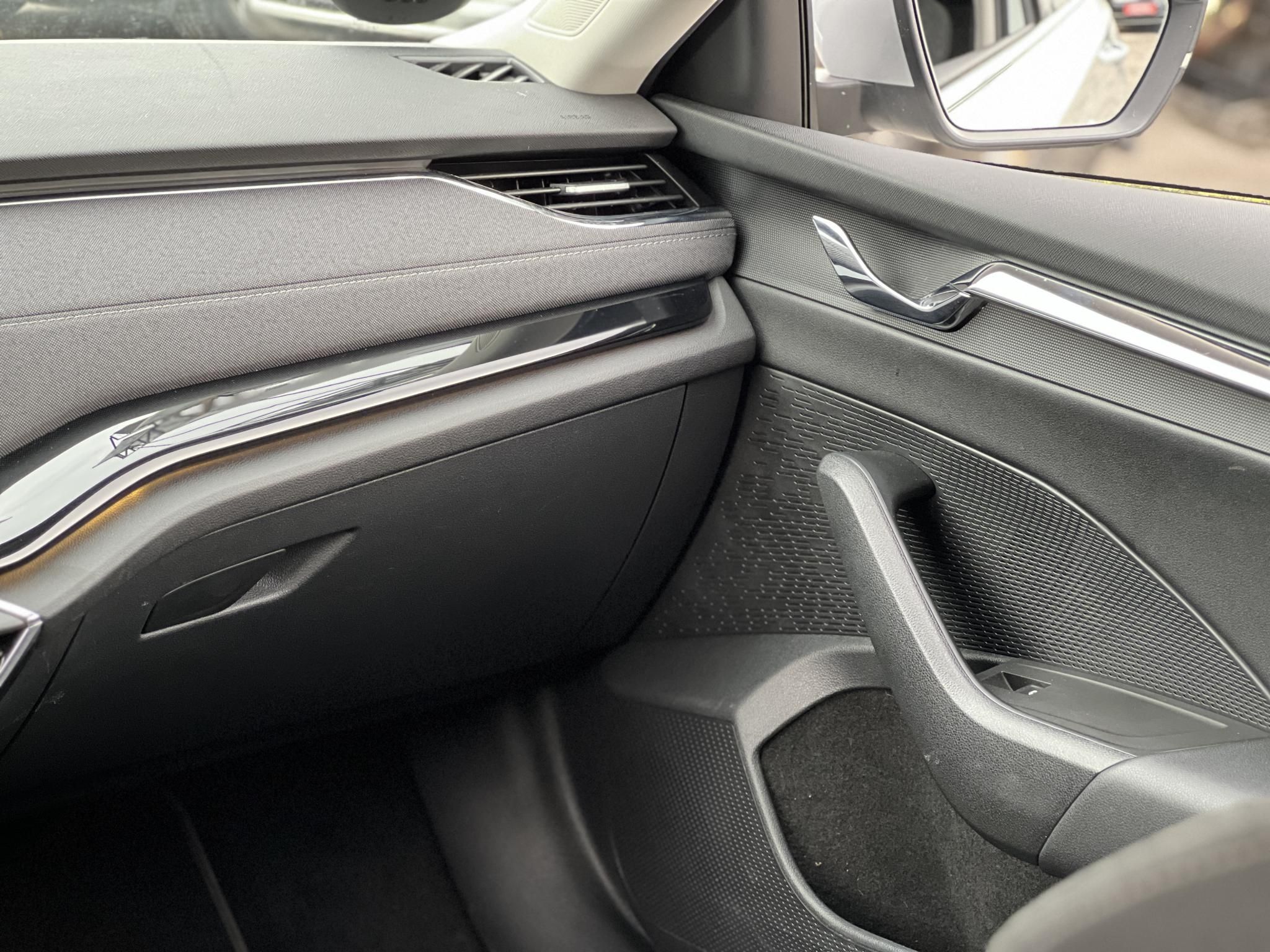 SKODA OCTAVIA Combi 2.0 TDI SCR Style DSG