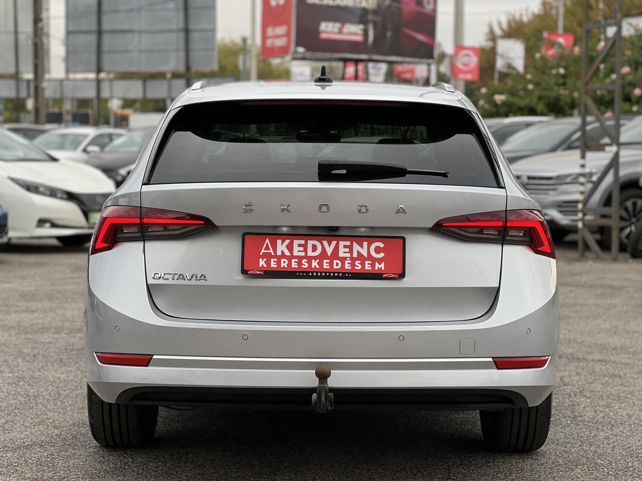 SKODA OCTAVIA Combi 2.0 TDI SCR Style DSG