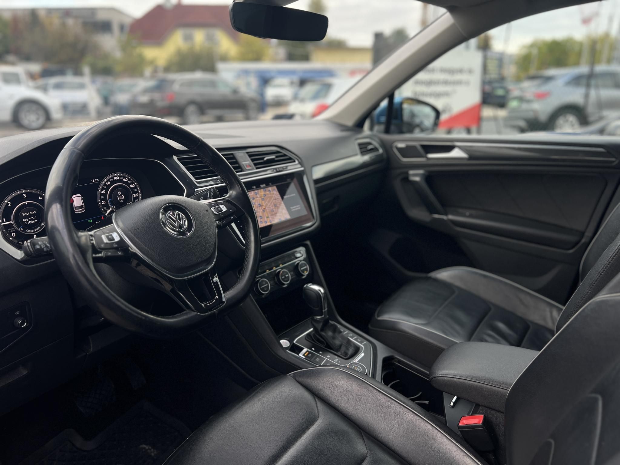 VOLKSWAGEN TIGUAN 2.0 TDI BMT SCR Highline 4Motion DSG Dynaudio. virtual cockpit. memória. head-up. bőrbelső. vezérlés cserélve!