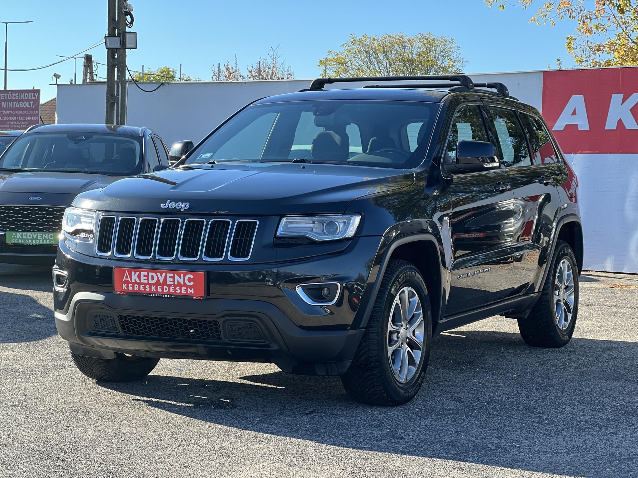 JEEP GRAND CHEROKEE 3.0 V6 CRD Laredo (Automata) 4X4. felező váltó. digitális klíma. tetőcsomagtartó