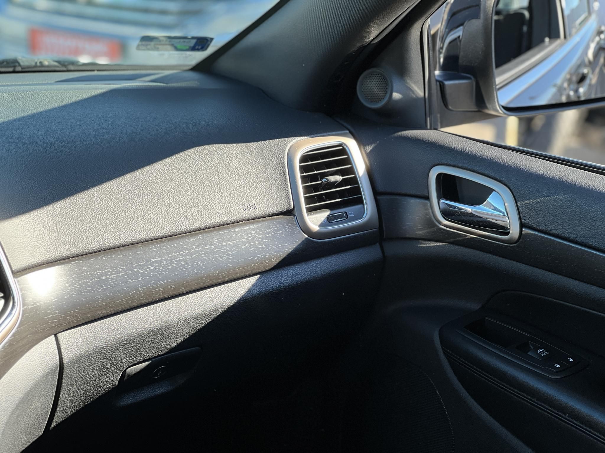 JEEP GRAND CHEROKEE 3.0 V6 CRD Laredo (Automata) 4X4. felező váltó. digitális klíma. tetőcsomagtartó