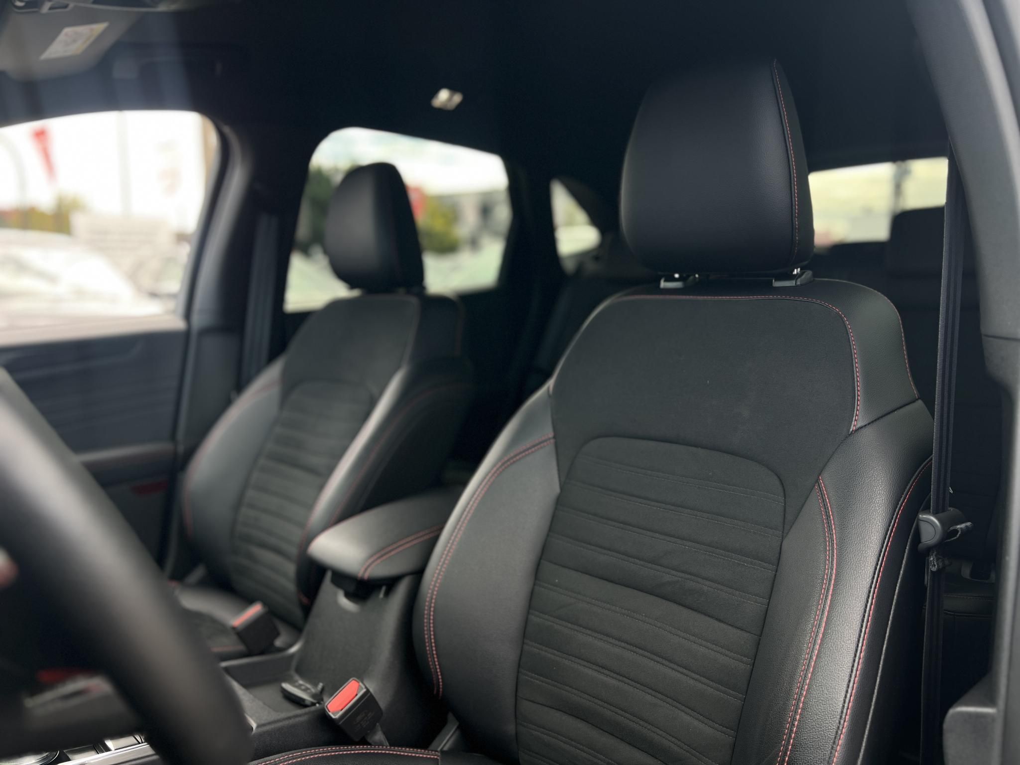 FORD KUGA 2.5 PHEV ST-Line X CVT 43e km. 70 km hatótáv. Carplay!
