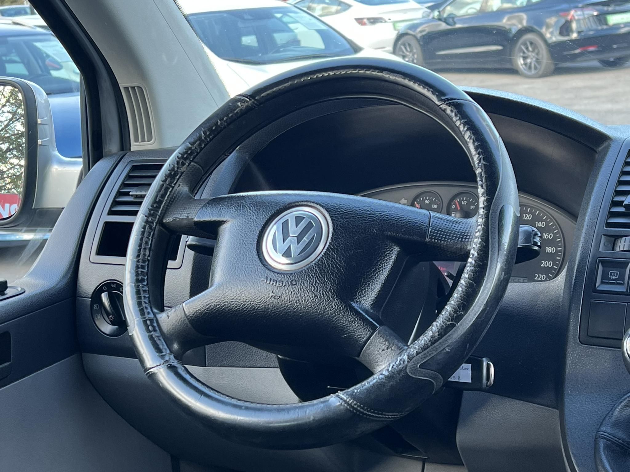 VOLKSWAGEN TRANSPORTER 2.5 TDI California Trendline 4Motion AXE Motor