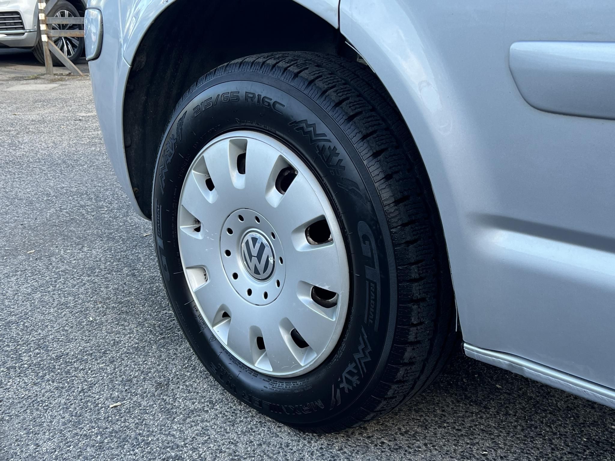 VOLKSWAGEN TRANSPORTER 2.5 TDI California Trendline 4Motion AXE Motor