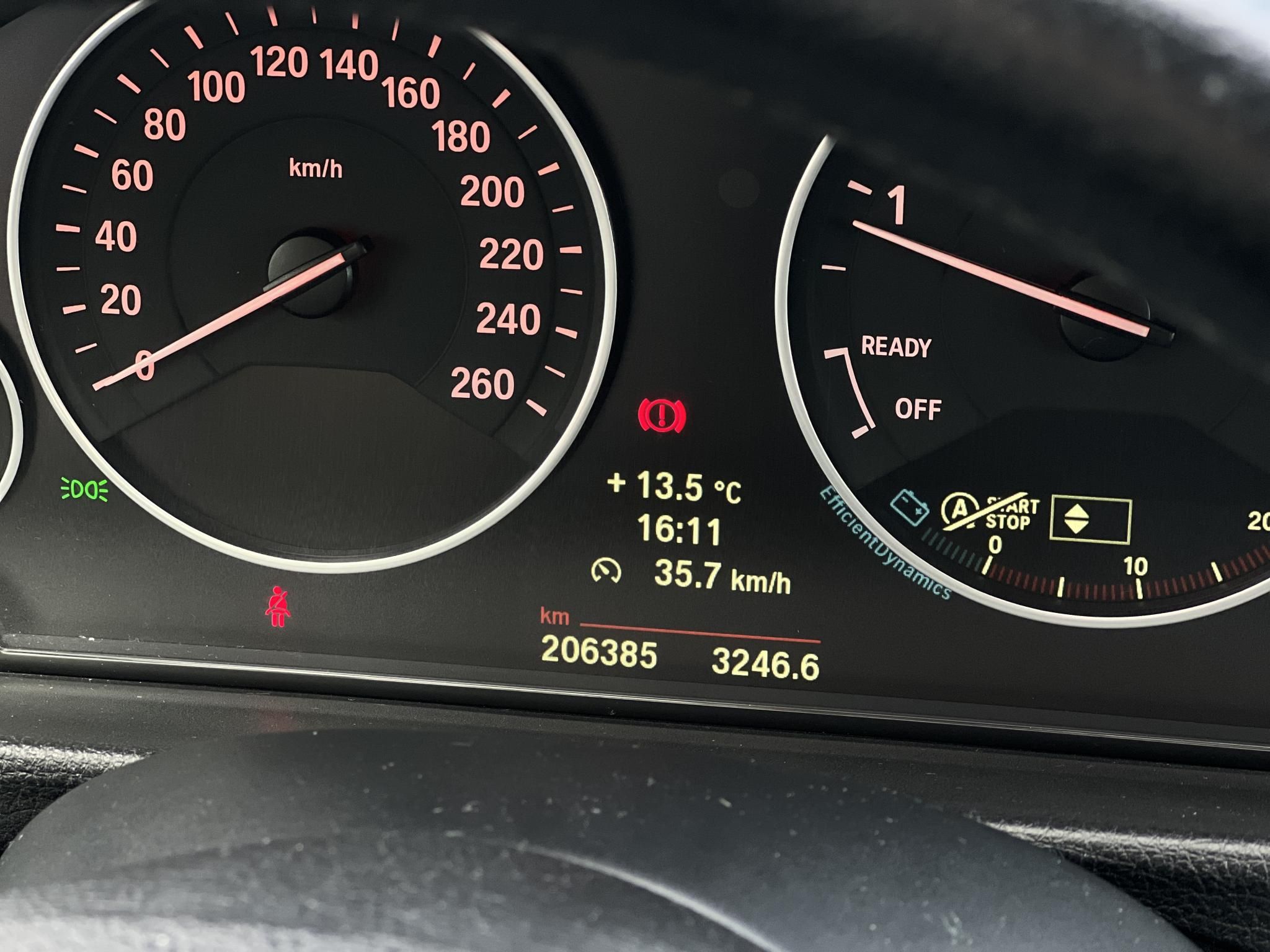 BMW 420d kézi váltó. Prof Navi. rendszeresen szervizelt. xenon. 5L/100km. A legjobb áron!