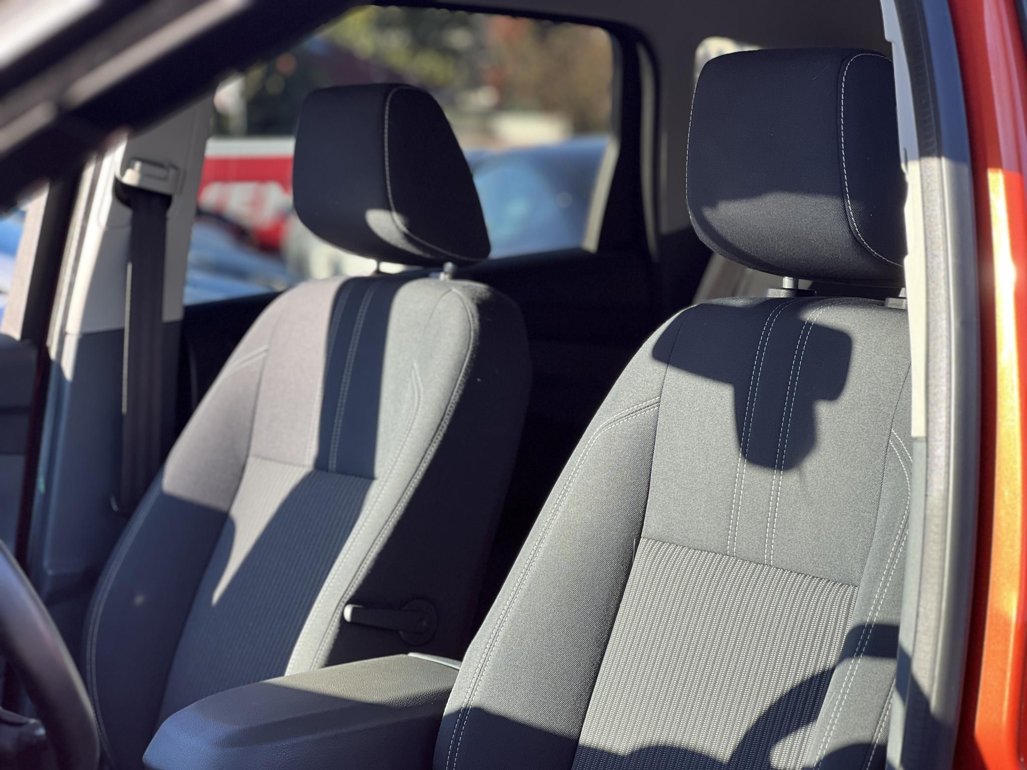 FORD C-MAX 2.0 TDCi Titanium Powershift