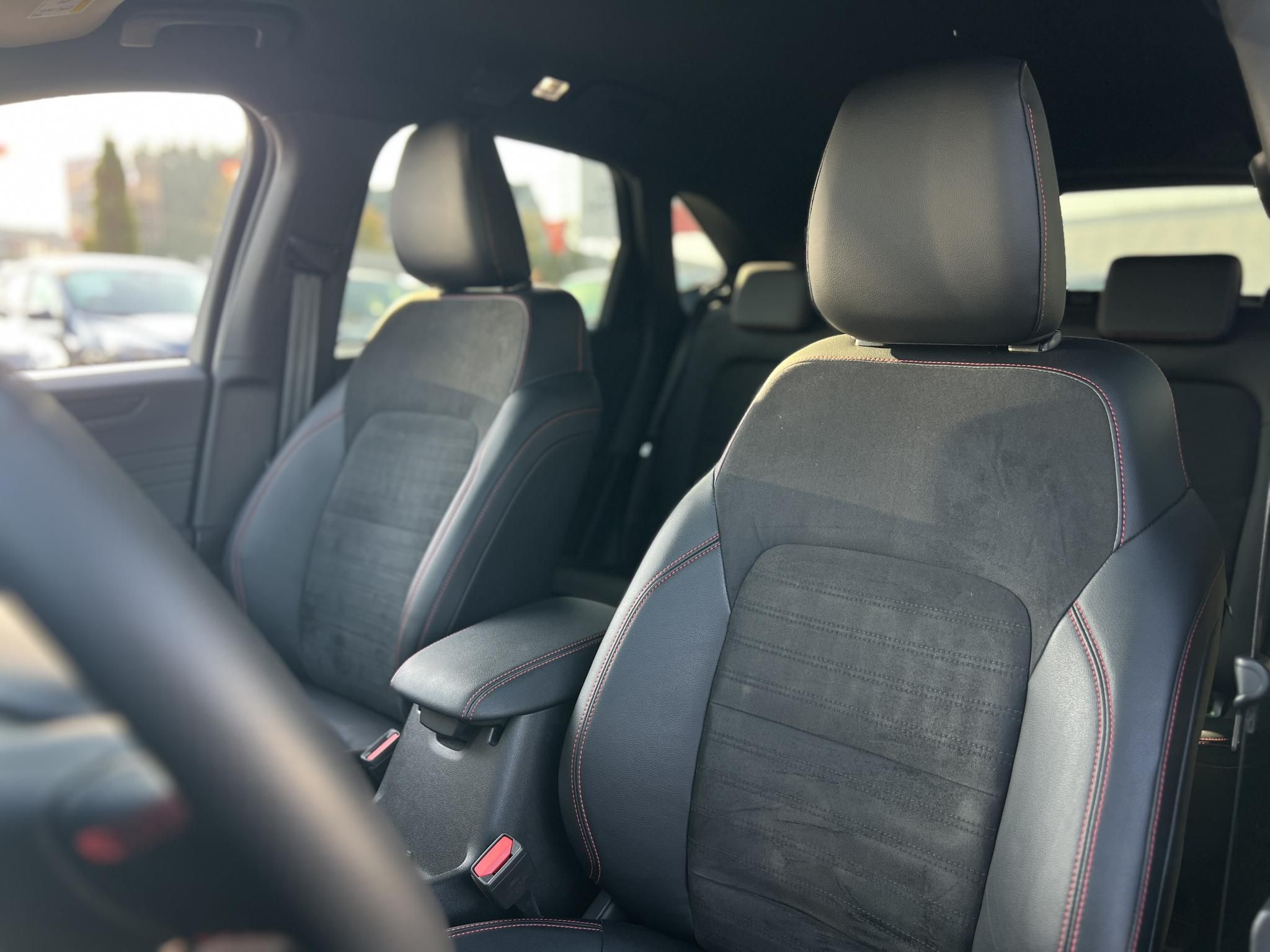 FORD KUGA 2.5 PHEV ST-Line CVT 34e km. sérülésmentes. márkaszervizelt. head-up. gyönyörű állapot!