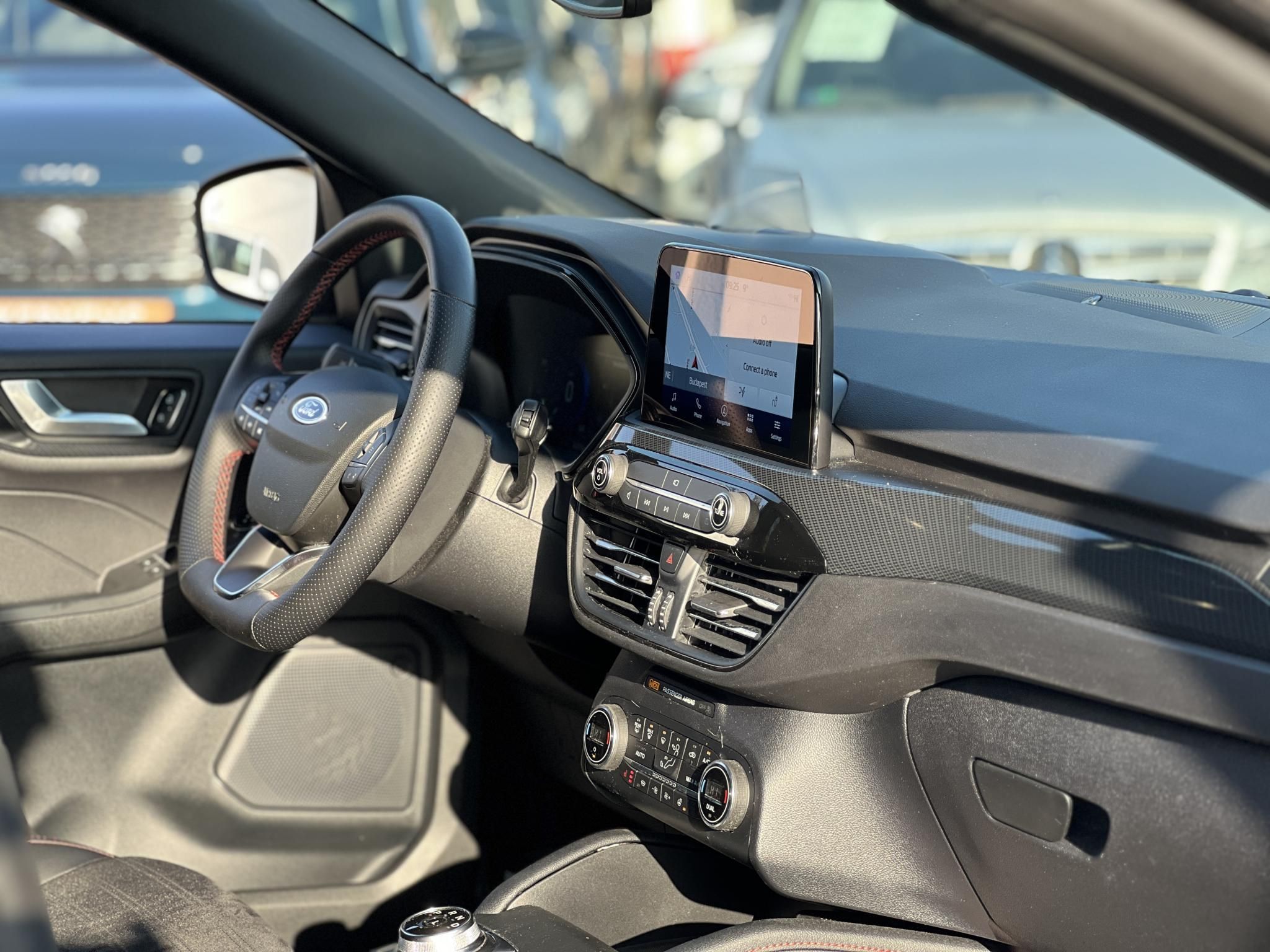 FORD KUGA 2.5 PHEV ST-Line CVT 34e km. sérülésmentes. márkaszervizelt. head-up. gyönyörű állapot!