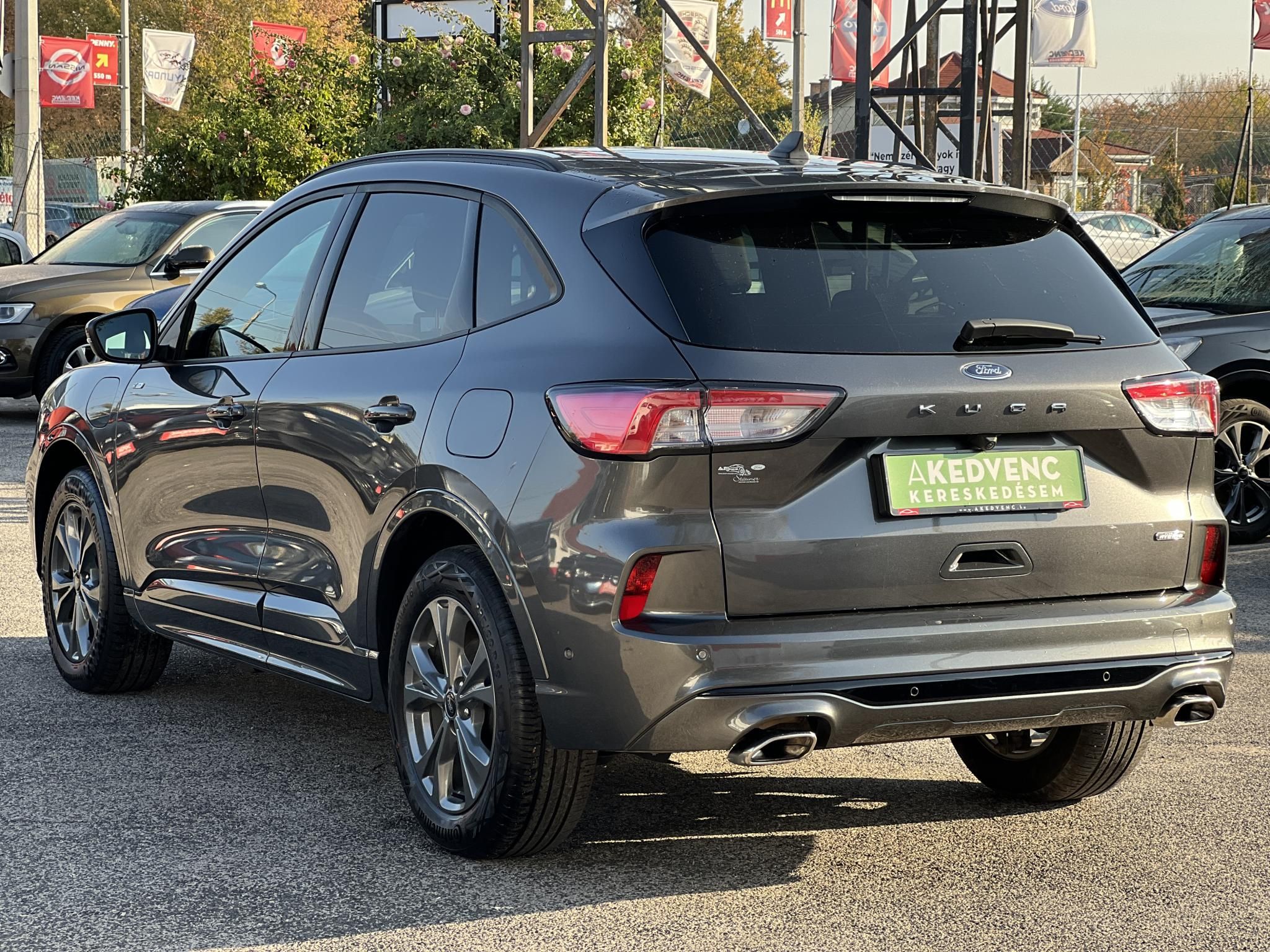 FORD KUGA 2.5 PHEV ST-Line CVT 34e km. sérülésmentes. márkaszervizelt. head-up. gyönyörű állapot!