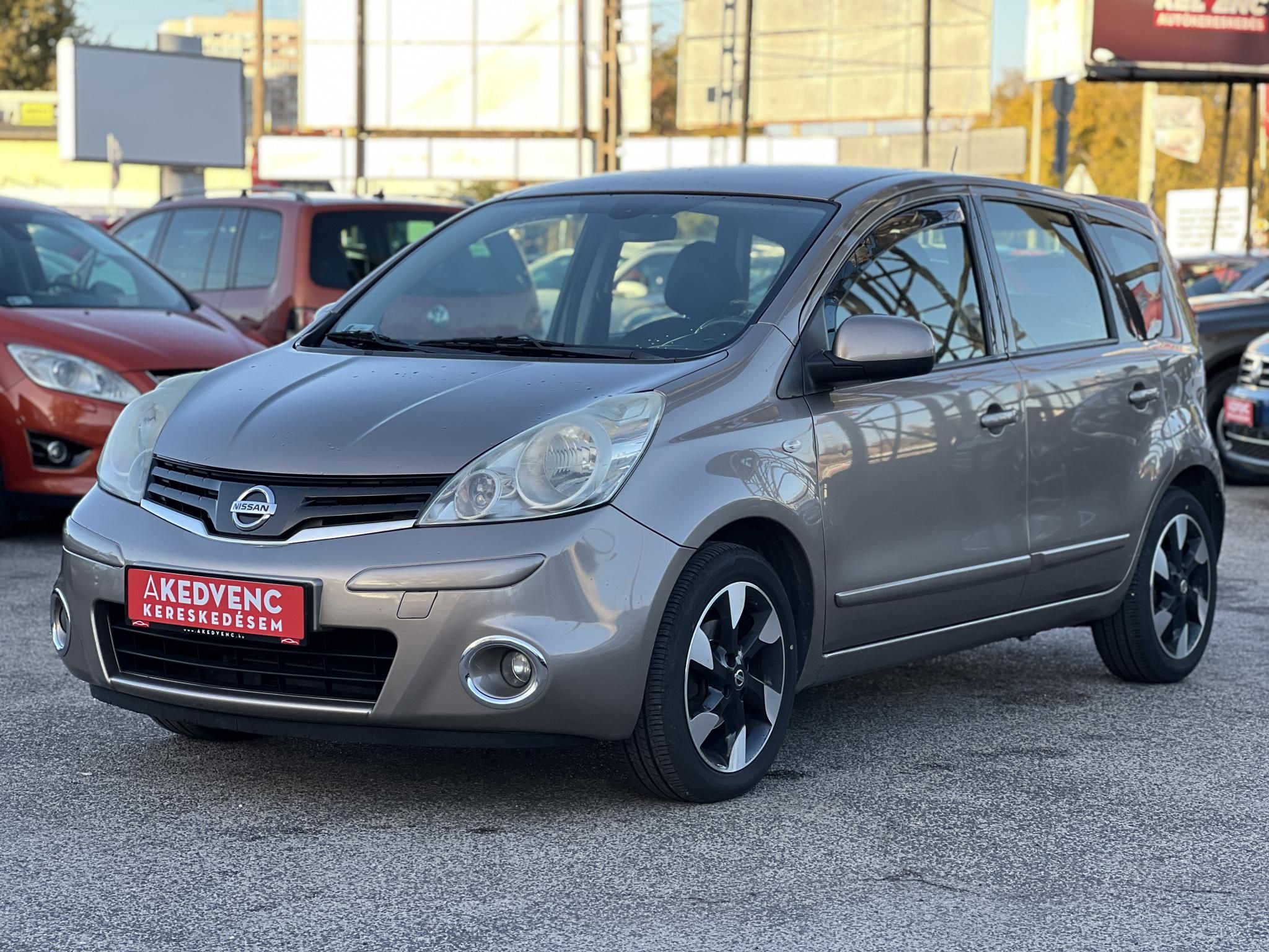 NISSAN NOTE 1.4 Acenta+ Magyarországi Gyári fényezés Tempomat Klima Vonóhorog