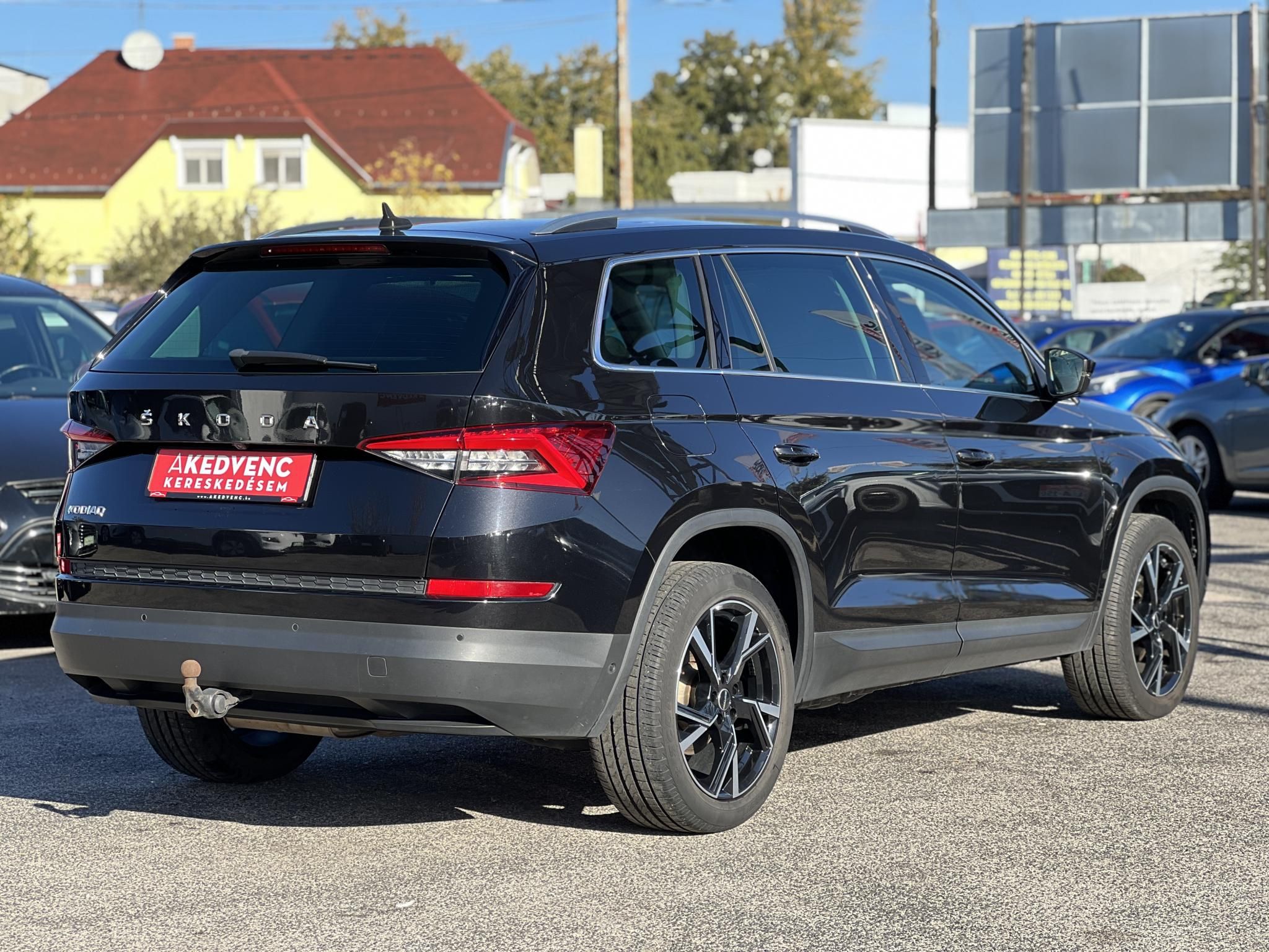 SKODA KODIAQ 2.0 TDI SCR L&K DSG Magasan felszerelt. Canton hifi. Carplay. fűthető-memóriás ülések
