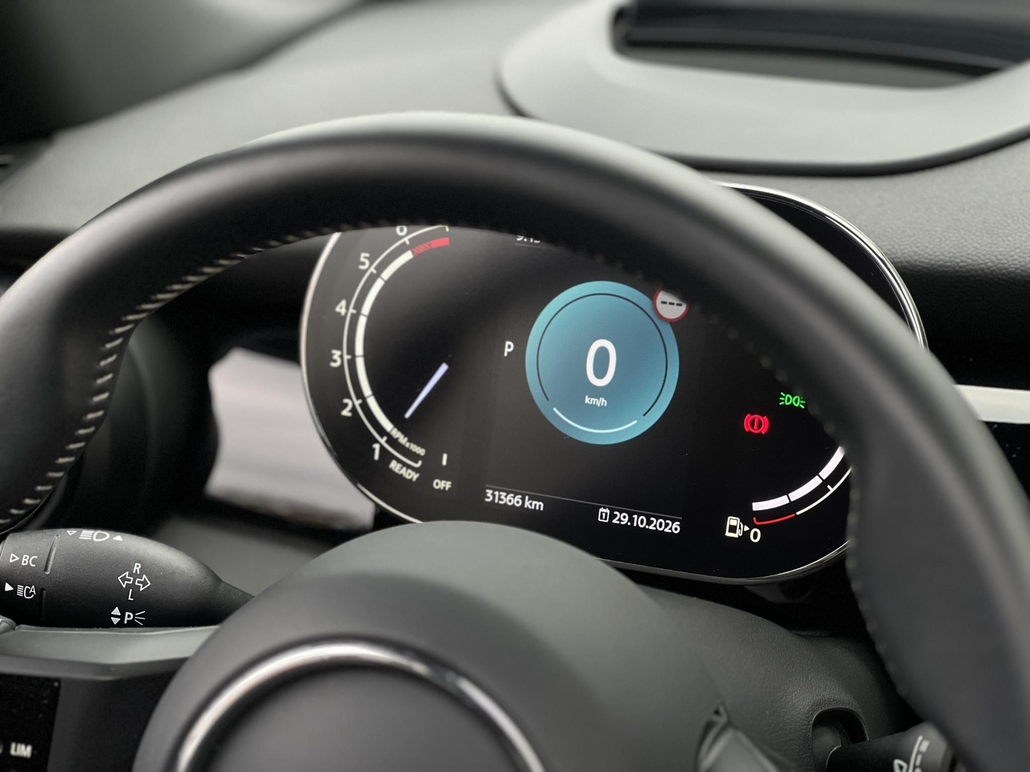 MINI MINI 1.5 Cooper DKG 31e km. panoráma tető. CarPlay